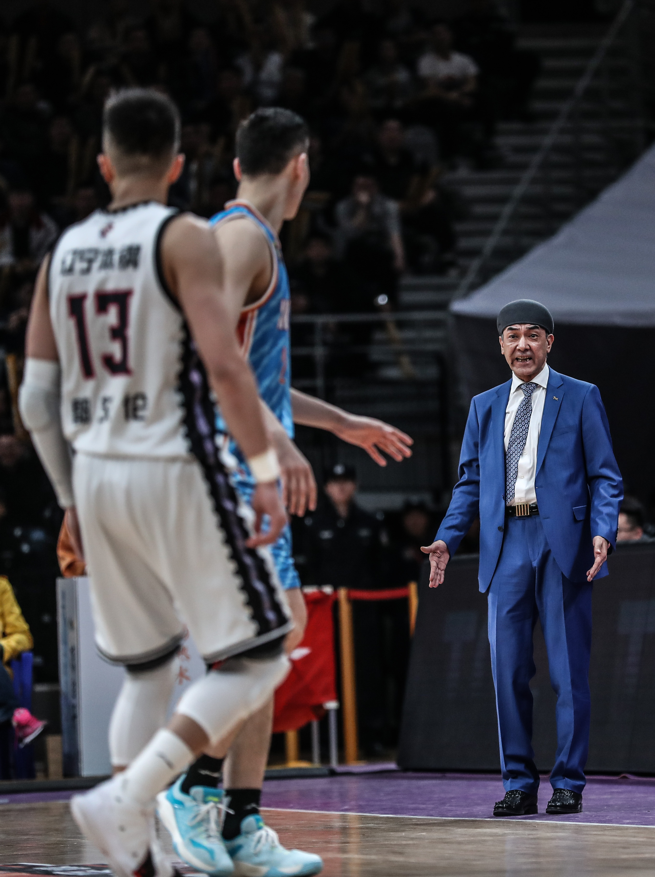 lol官方-欧篮联倒计时，新疆广汇今夜止住颓势，细节引发关注，球迷炸锅，赛程密集仍需轮换的简单介绍