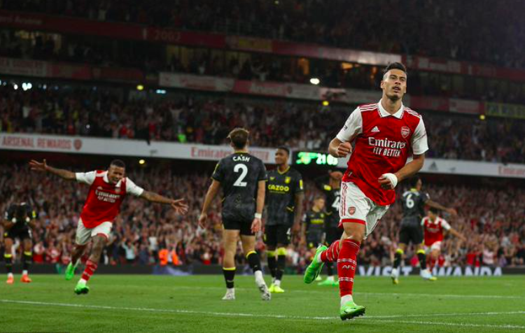 英雄联盟2025总决赛-集结日德国杯焦点战，布鲁克林篮网豪取连胜，压力陡增，赛程密集仍需轮换的简单介绍